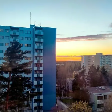 Huoneisto Sky View Loft Nearby Airport Vantaa