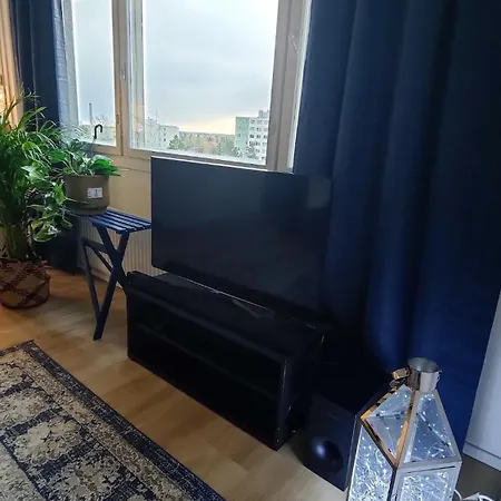 Sky View Loft Nearby Airport Apartament *