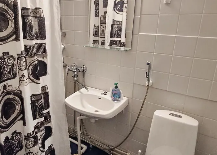 Sky View Loft Nearby Airport 公寓